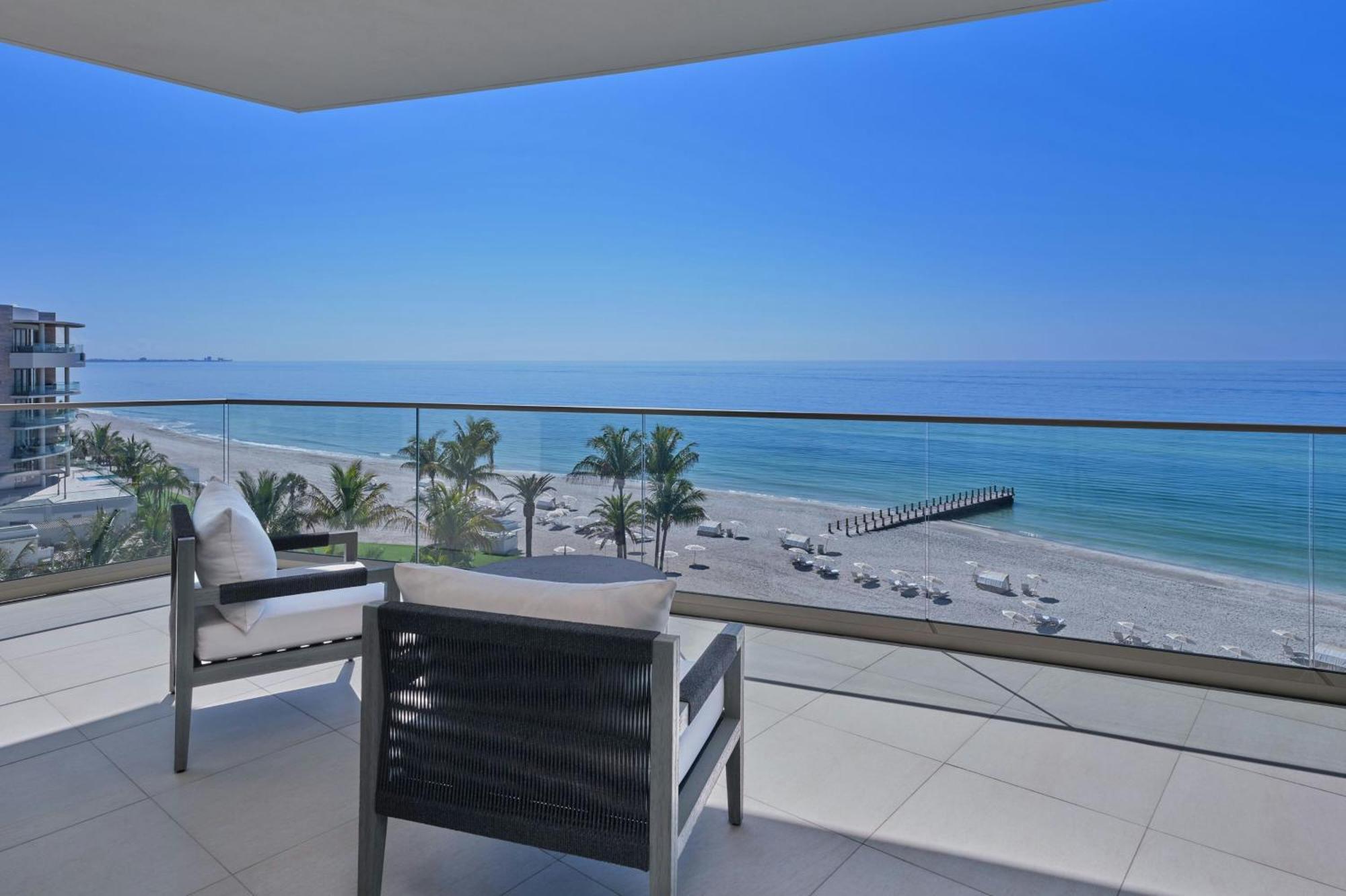 The St Regis Longboat Key Resort Exterior photo